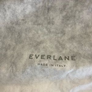 The Boss Bag Pebbled Black-Everlane